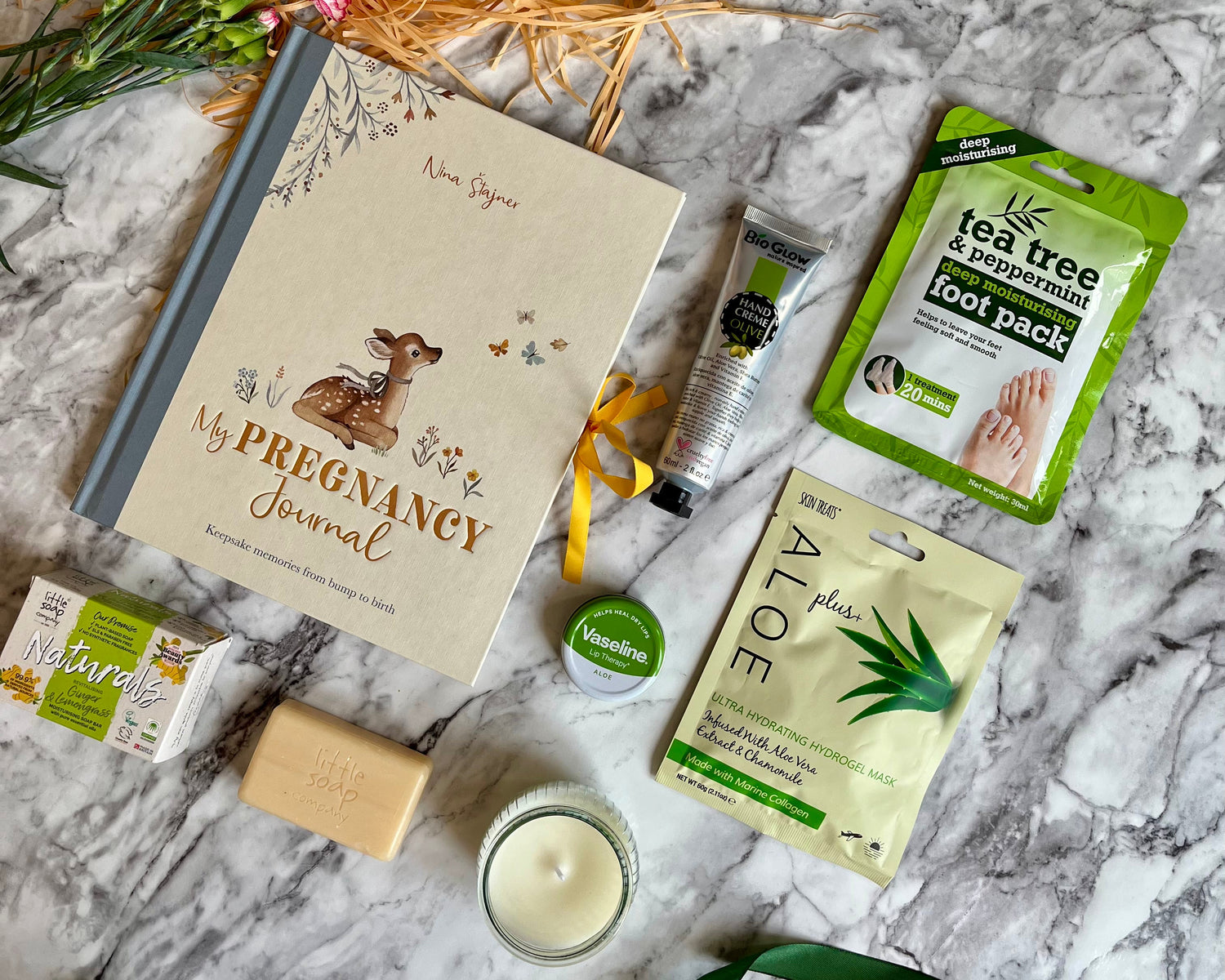 Making Memories: My Pregnancy Journey Bundle (7 Treats)