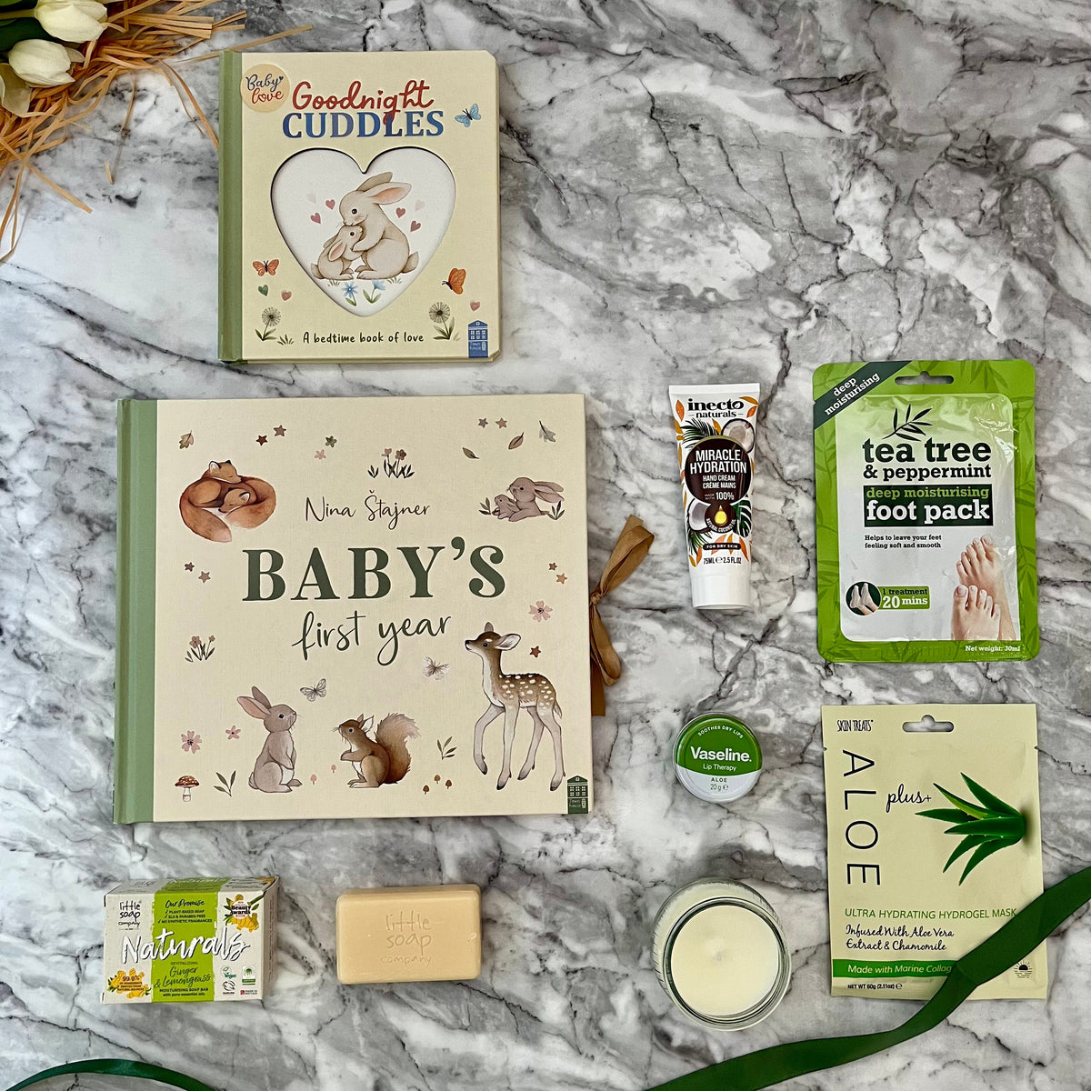 Baby's First Year: New Mum & Baby Memories Keepsake Set
