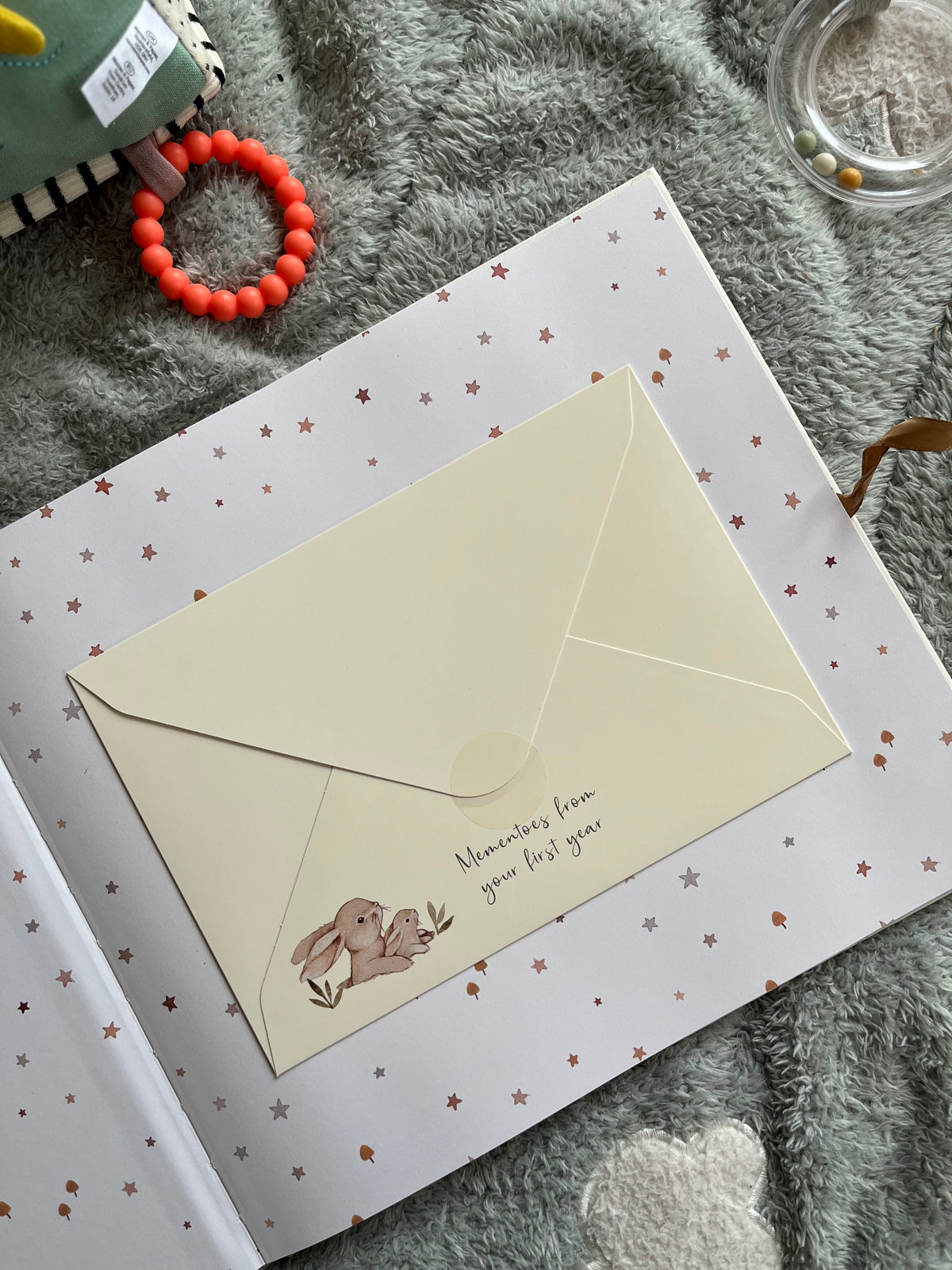 Baby's First Year: New Mum & Baby Memories Keepsake Set