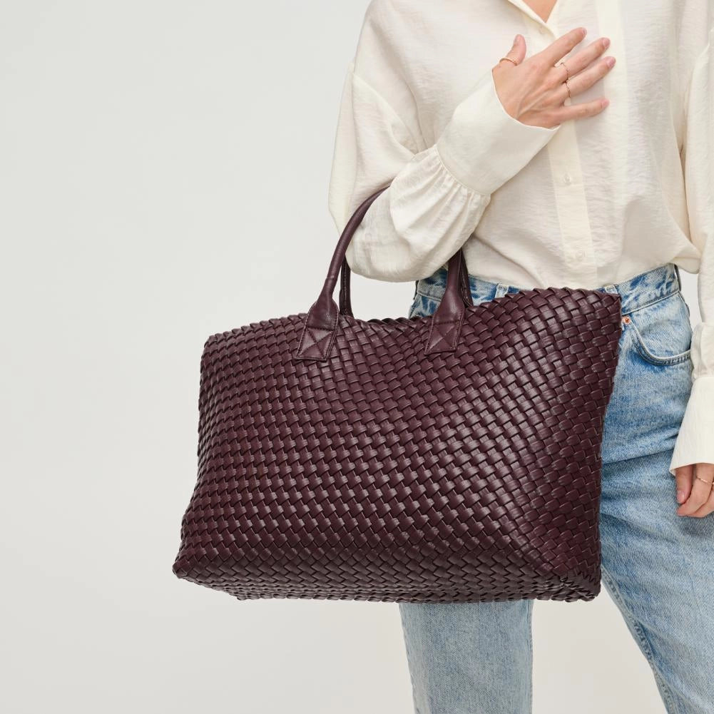 The Ithaca Woven Vegan Leather Tote In Espresso