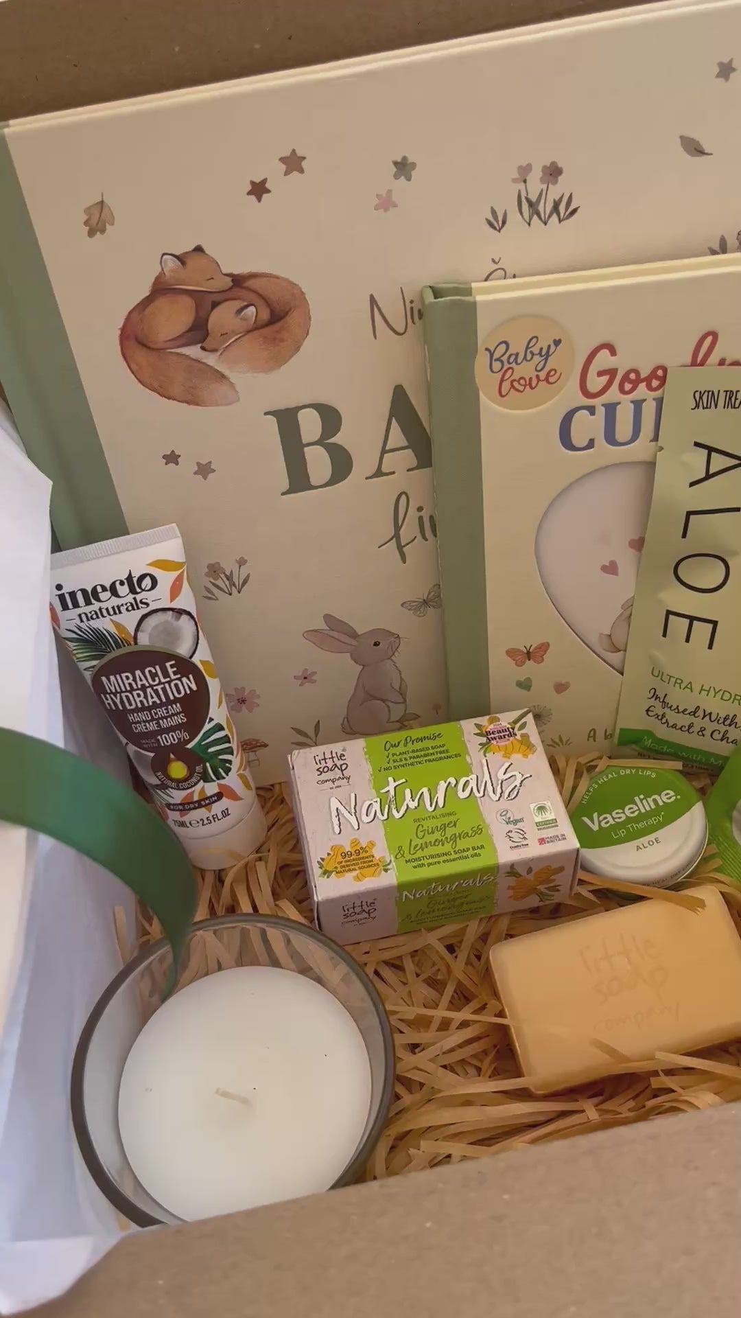 Baby's First Year: New Mum & Baby Memories Keepsake Set